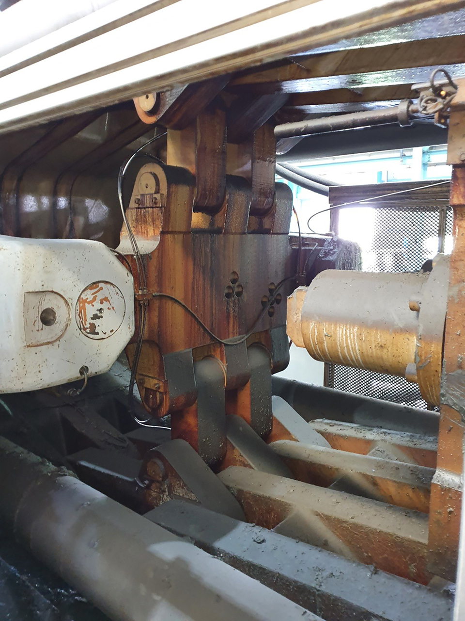 Bühler Evolution 140 D stroj na tlakové lití za studena KK1651, použitý Bühler Evolution 140 D stroj na tlakové lití za studena KK1651, použitý