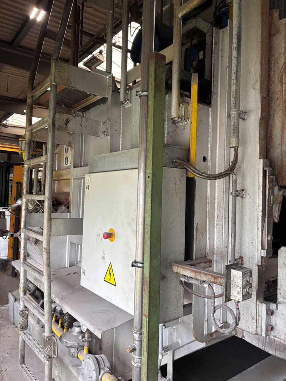 StrikoWestofen MH II-T 3000/2000 G-eg Plus+ tavicí a udržovací pec O1843, použitá