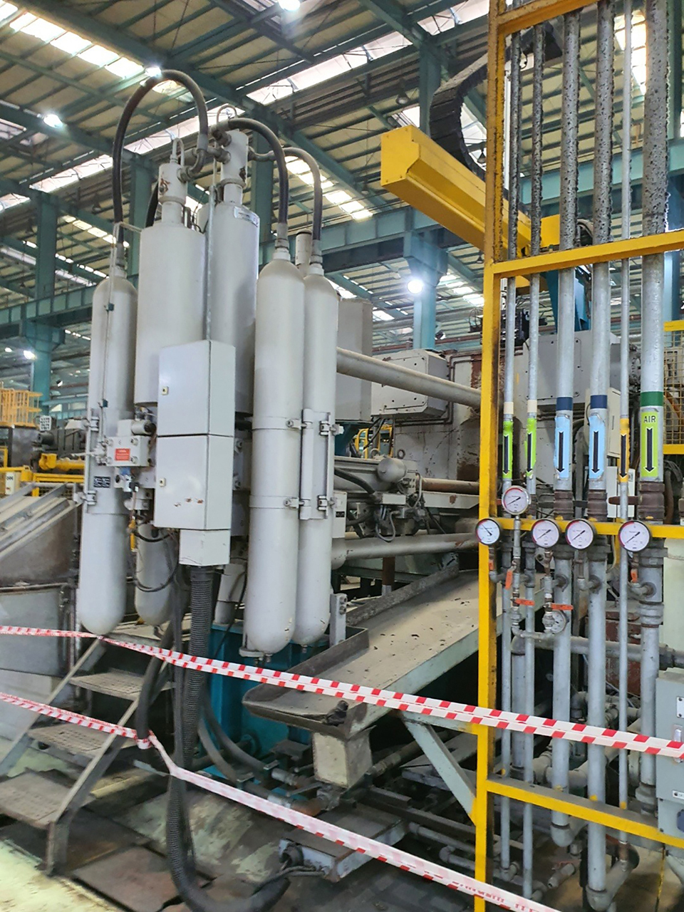 Bühler Evolution 140 D stroj na tlakové lití za studena KK1650, použitý Bühler Evolution 140 D stroj na tlakové lití za studena KK1650, použitý